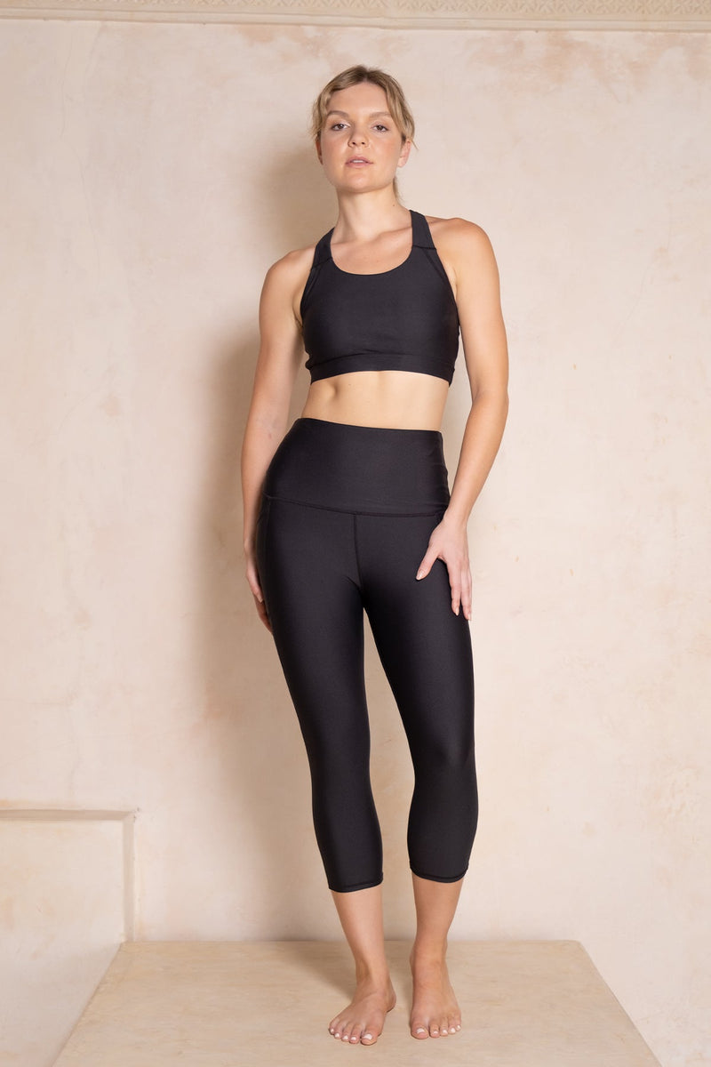 Black Walaga Capri Leggings - Nip Tuck Swim Australia