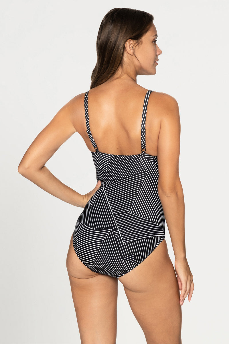 Between The Lines Audrey One Piece