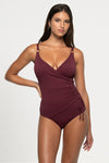 Saranya Amanda One Piece
