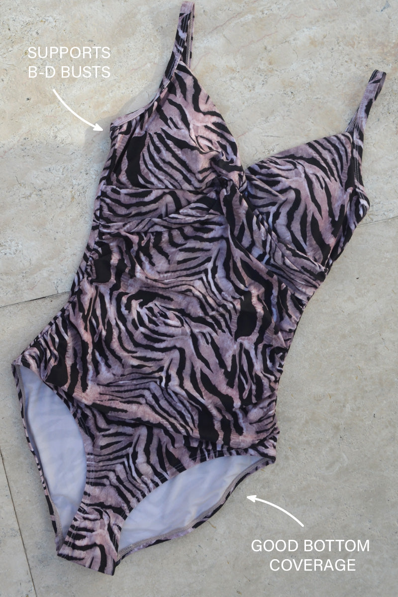 Tuamotu Kate One Piece